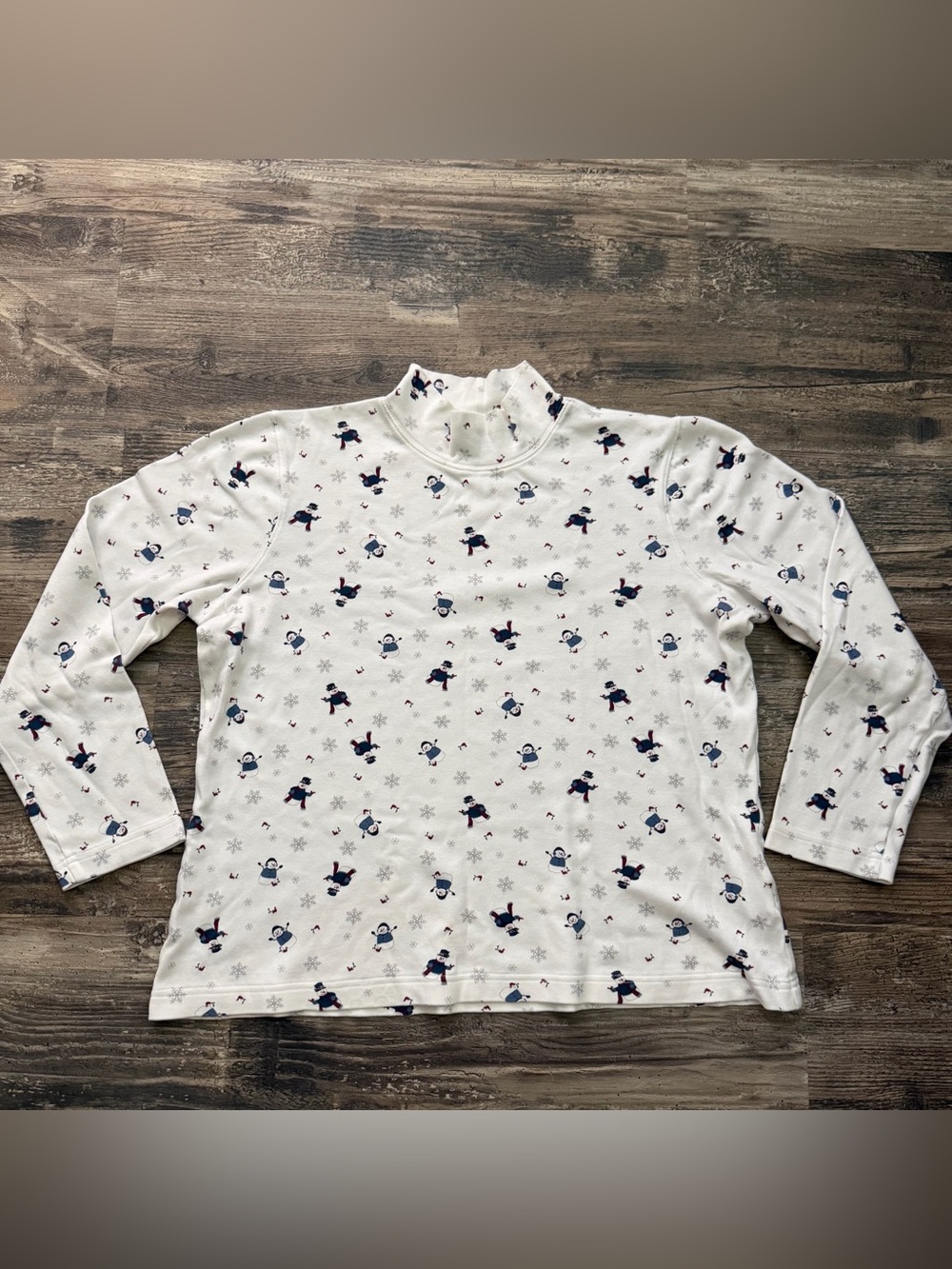 Croft & Barrow white snowman long sleeve mock neck shirt women’s large